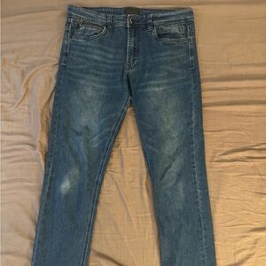 Stylish Men's Slim Fit Blue Jeans